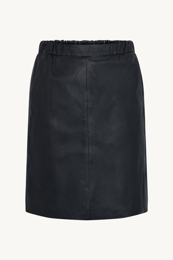 Claire - CWNavina Skirt